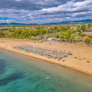coral-blue-beach-hotel.hotelschalkidiki.net/