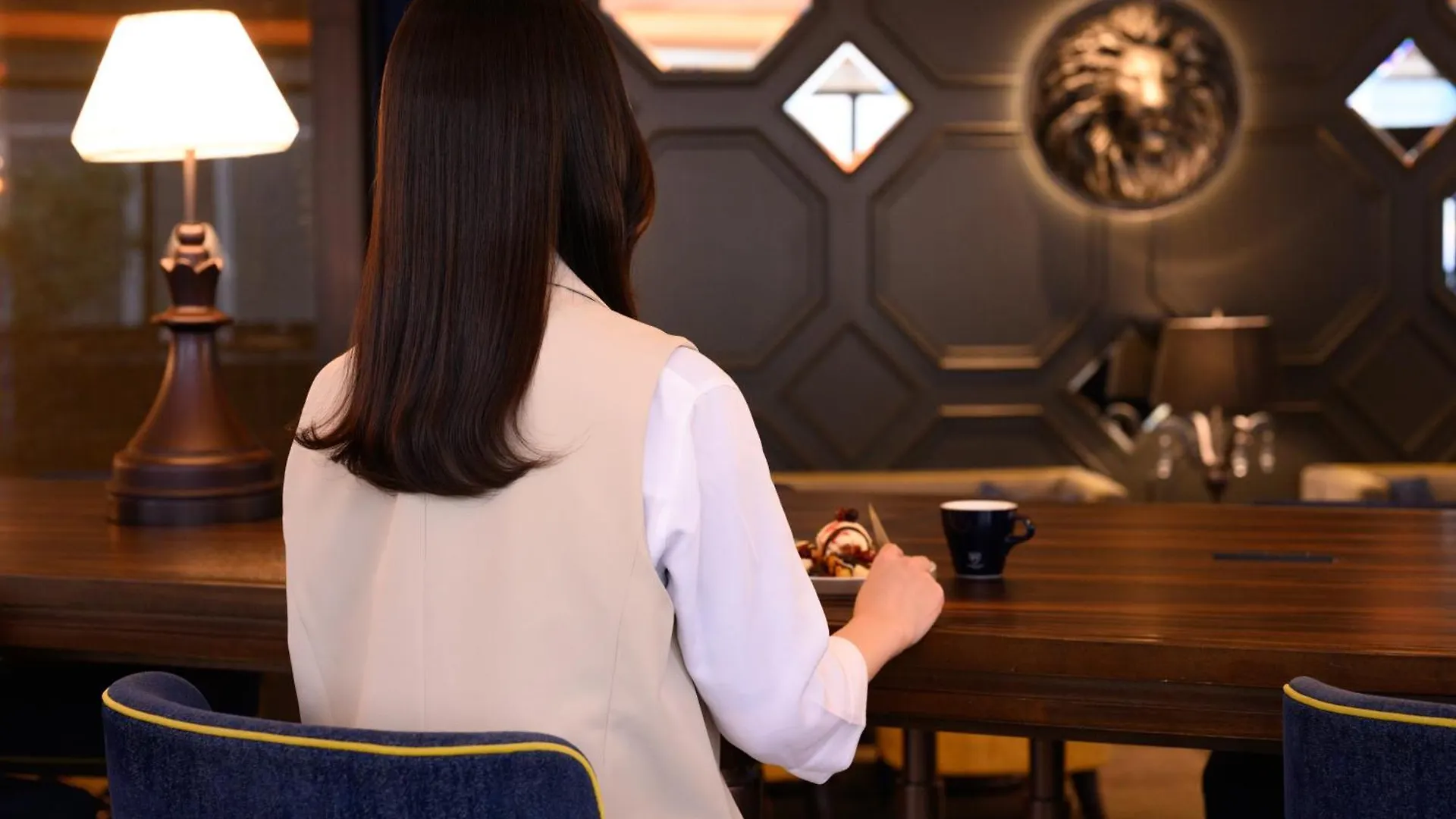 The Royal Park Canvas - Osaka Kitahama Hotel